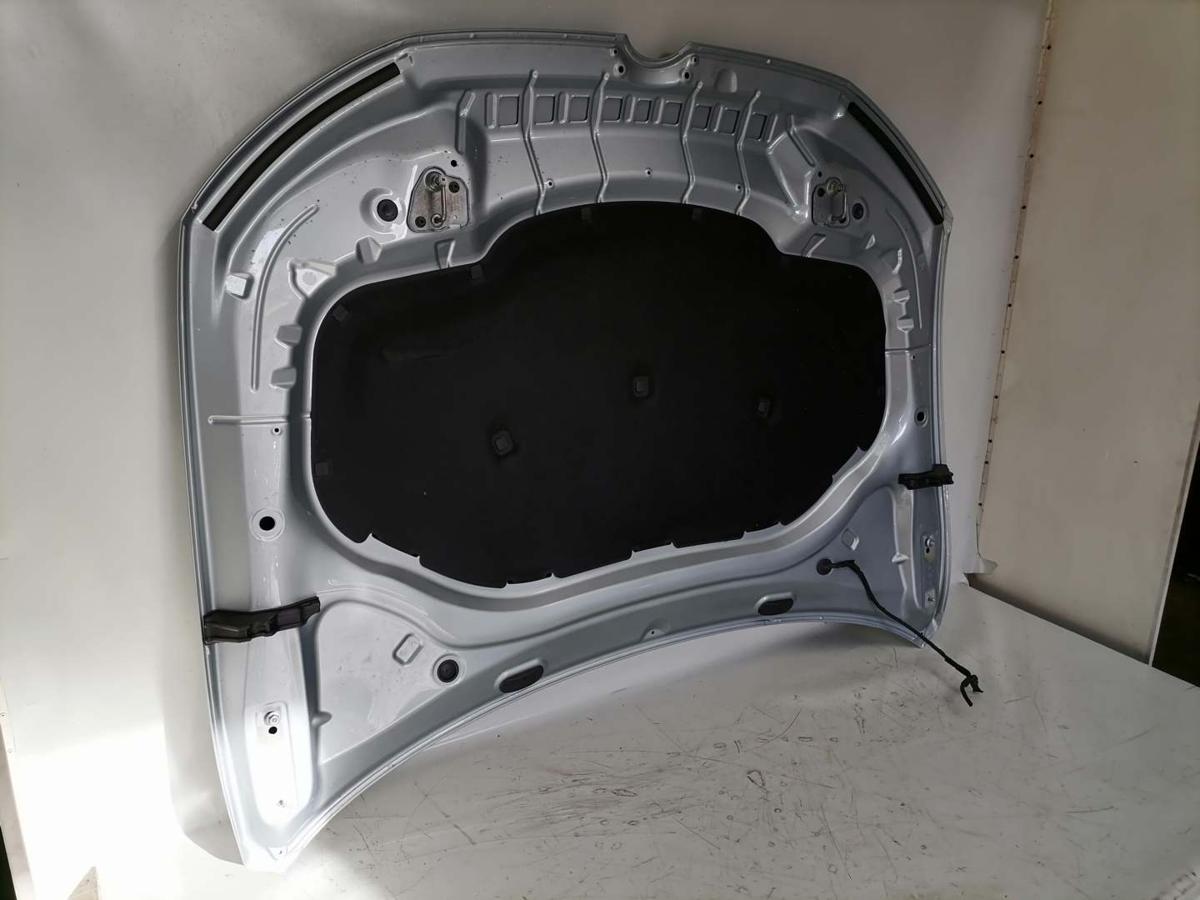 VW Passat B9 original Motorhaube LM7P Oyster Silver Bj.2024